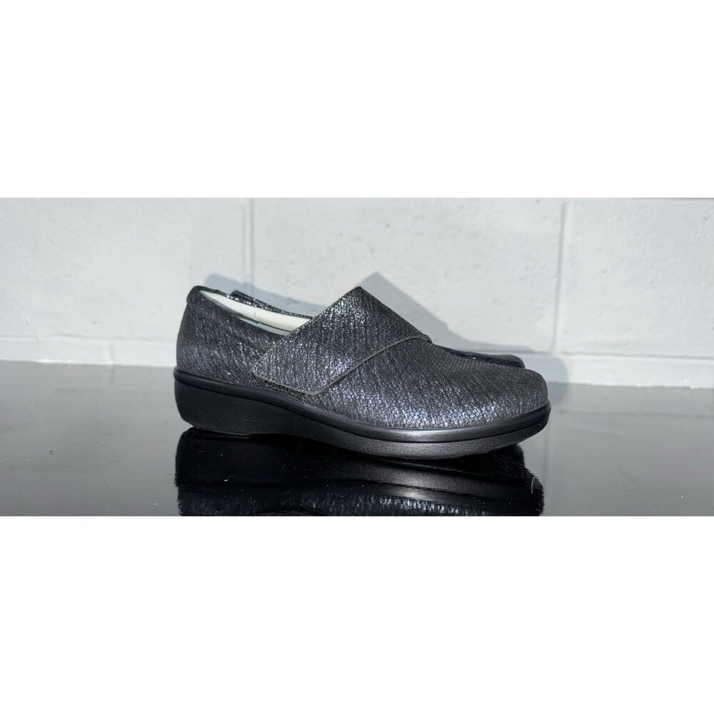 Alegria Lauryn Womens Leather Nursing Work Clogs Size EU 37 US 7 Metallic Blue